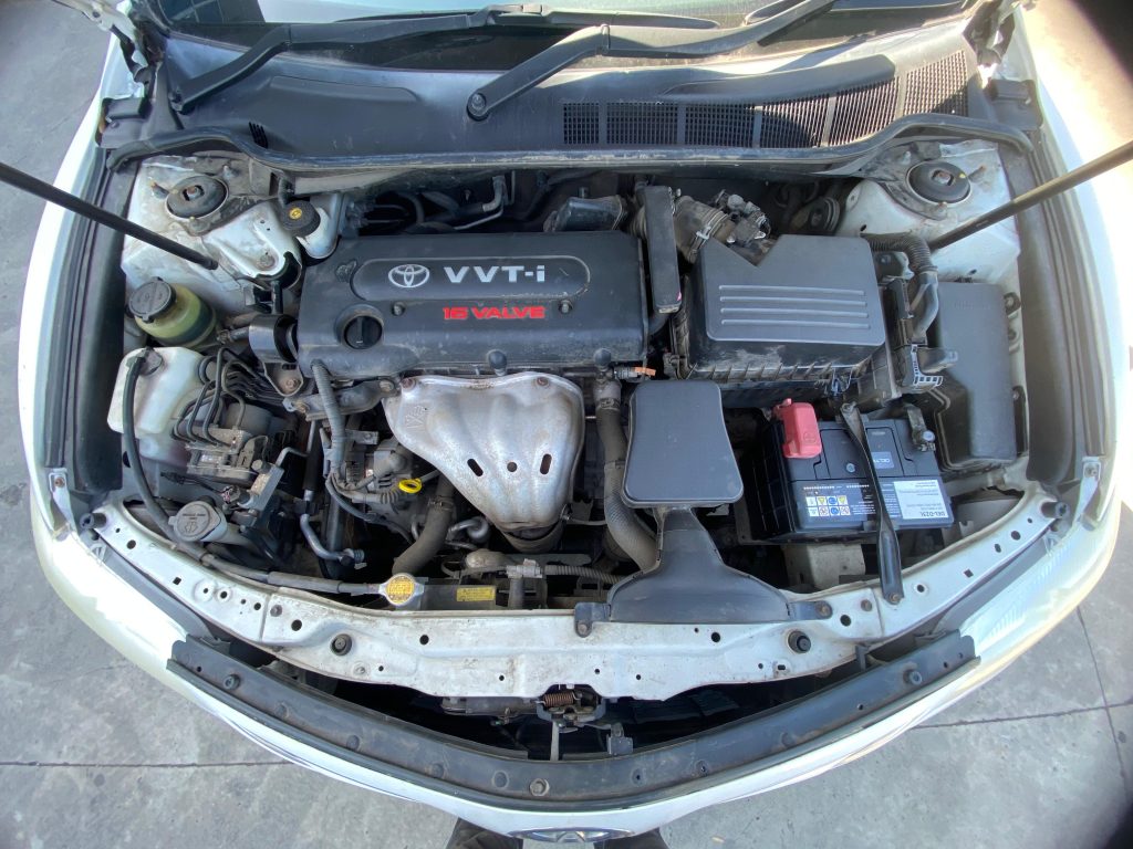 Car Wreckers - Toyota Camry 2010 White Auto Petrol