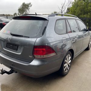 Car Wreckers - Volkswagen Golf Wagon 2010 Grey Auto