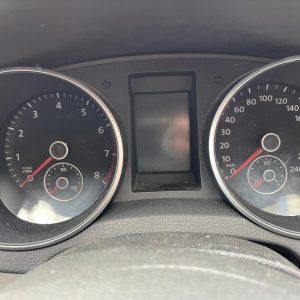 Car Wreckers - Volkswagen Golf Wagon 2010 Grey Auto