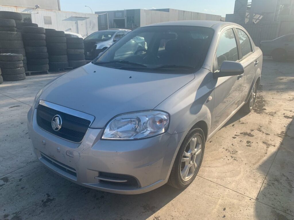 2010 holden barina
