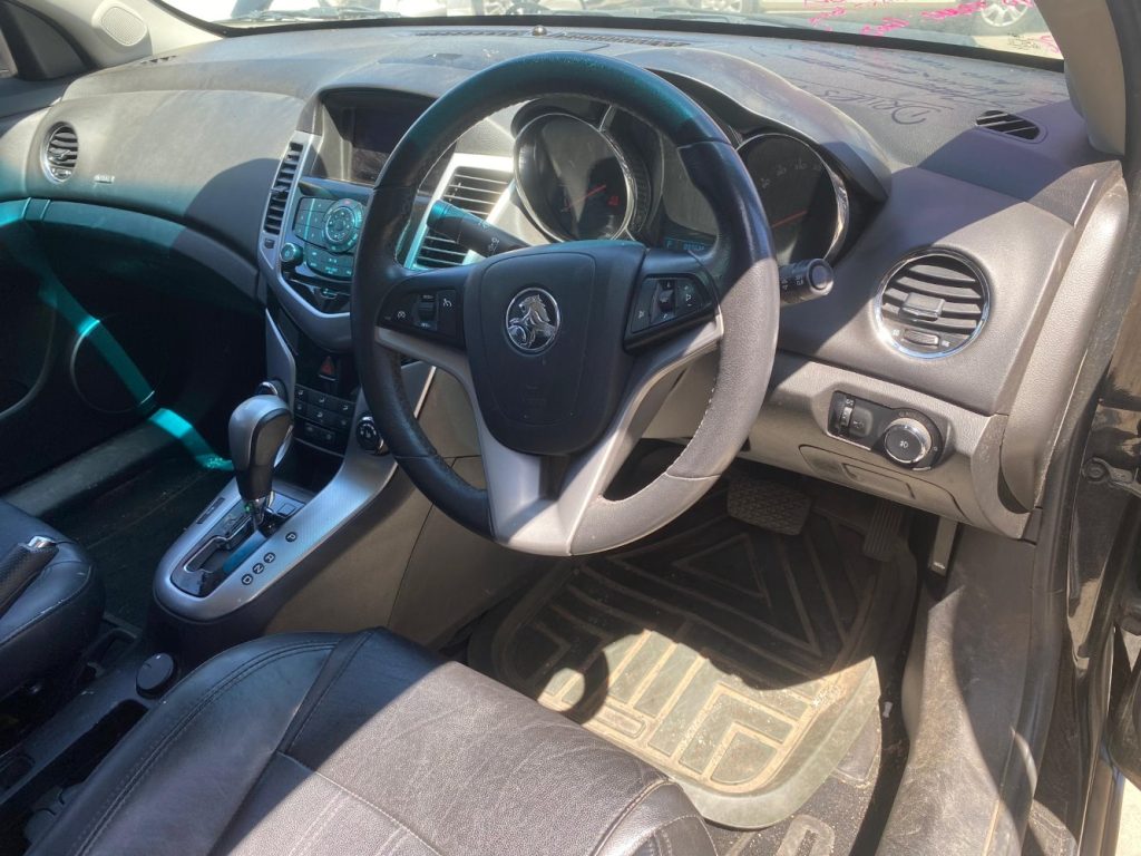 Car Wreckers - Holden Cruze 2011 Black Auto Petrol