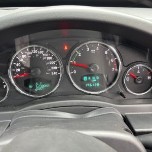 Car Wreckers - Jeep Cherokee 2011 White Auto