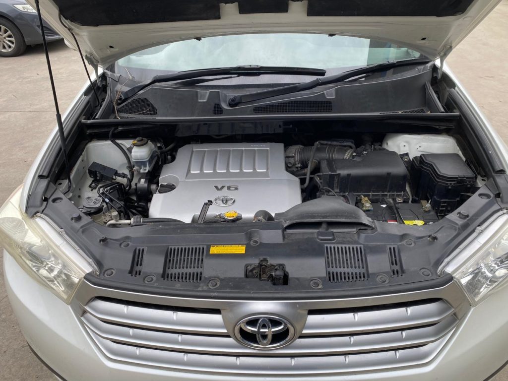 Toyota Kluger 2011 GSU40R 3.5L 2GR-FE DOHC 24v Petrol V6 201kW SUV FWD