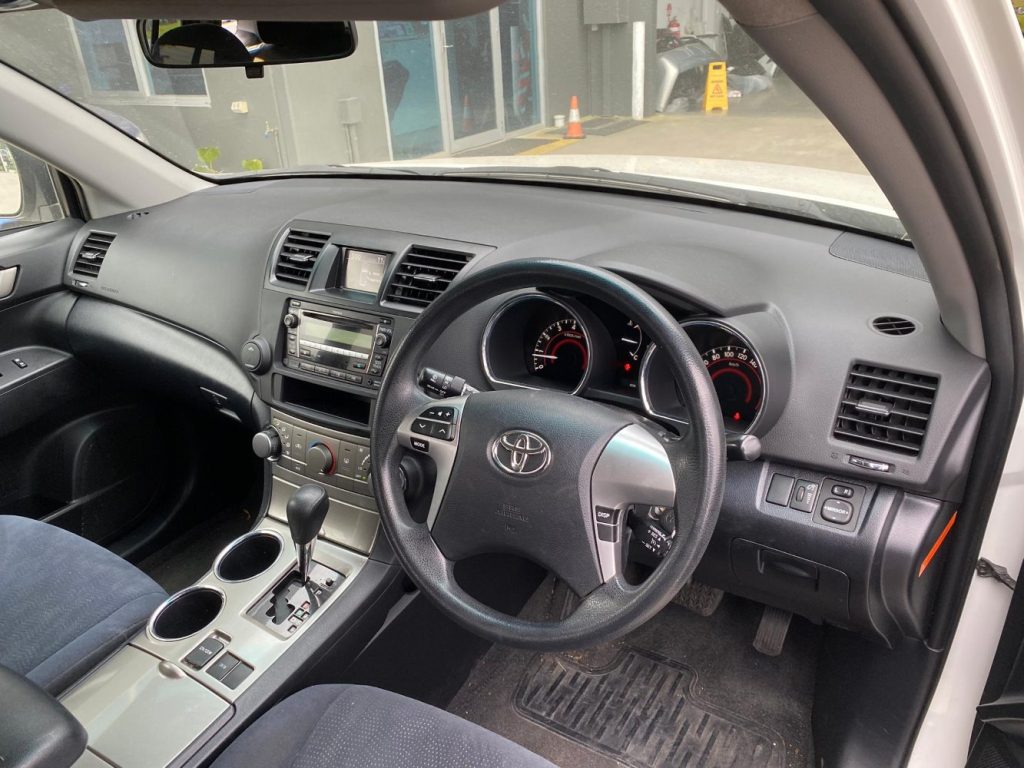 Toyota Kluger 2011 GSU40R 3.5L 2GR-FE DOHC 24v Petrol V6 201kW SUV FWD