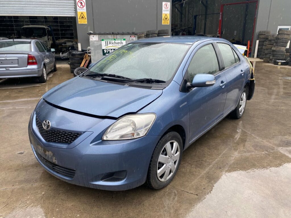 Car Wreckers - Toyota Yaris 2011