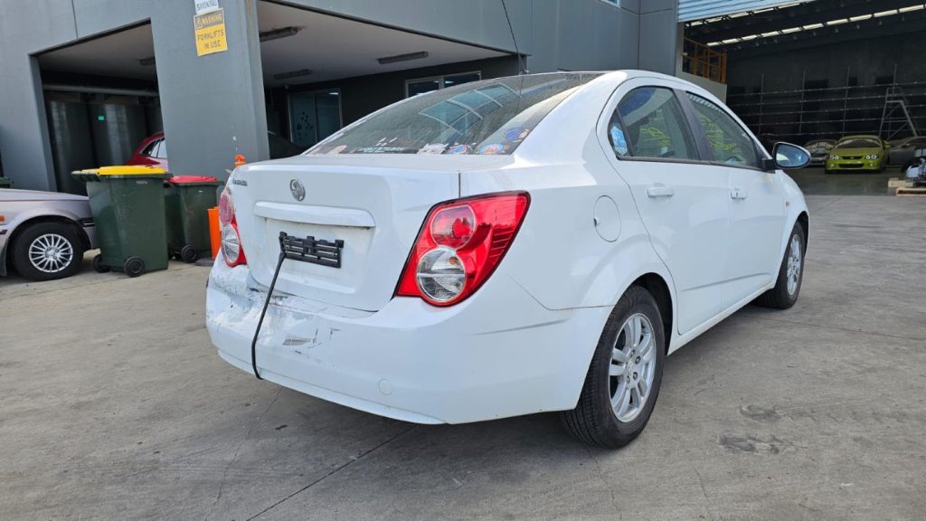 Holden Barina 2012 TM i 1.6L F16D4 DOHC 16v Petrol 4cyl 85kW Sedan FWD