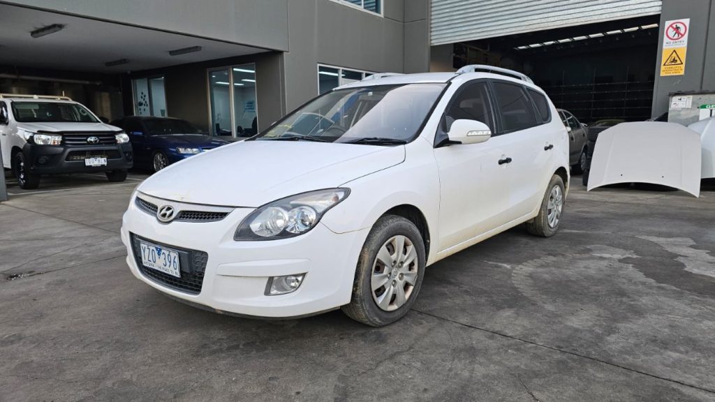 Hyundai i30  2012 FD CRDi 1.6L D4FB Euro 4 DOHC 16v Turbo Diesel Direct Inj. 4cyl 85kW Wagon FWD