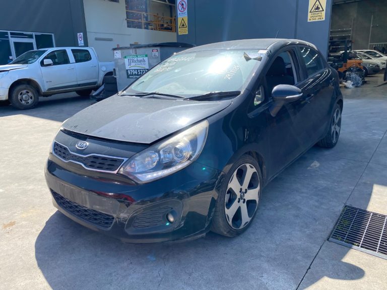 Car Wreckers - Kia Rio 2012 Black Auto Petrol