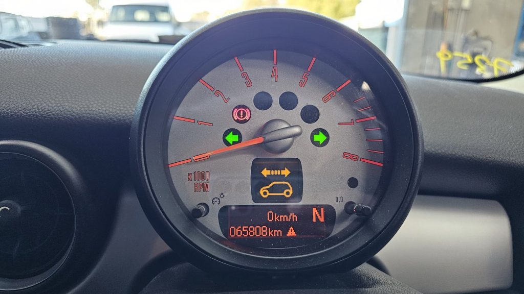 Car Wreckers - Mini Cooper 2012 Red Manual Petrol