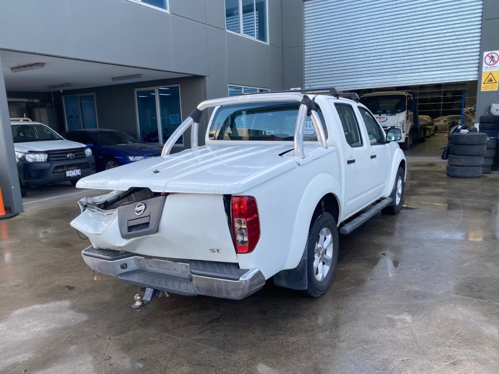 Nissan Navara 2012 D40 dCi 2.5L YD25DDTi DOHC 16v Turbo Diesel Direct Inj. 4cyl 126kW Utility AWD