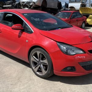 Car Wreckers - Opel Astra 2012