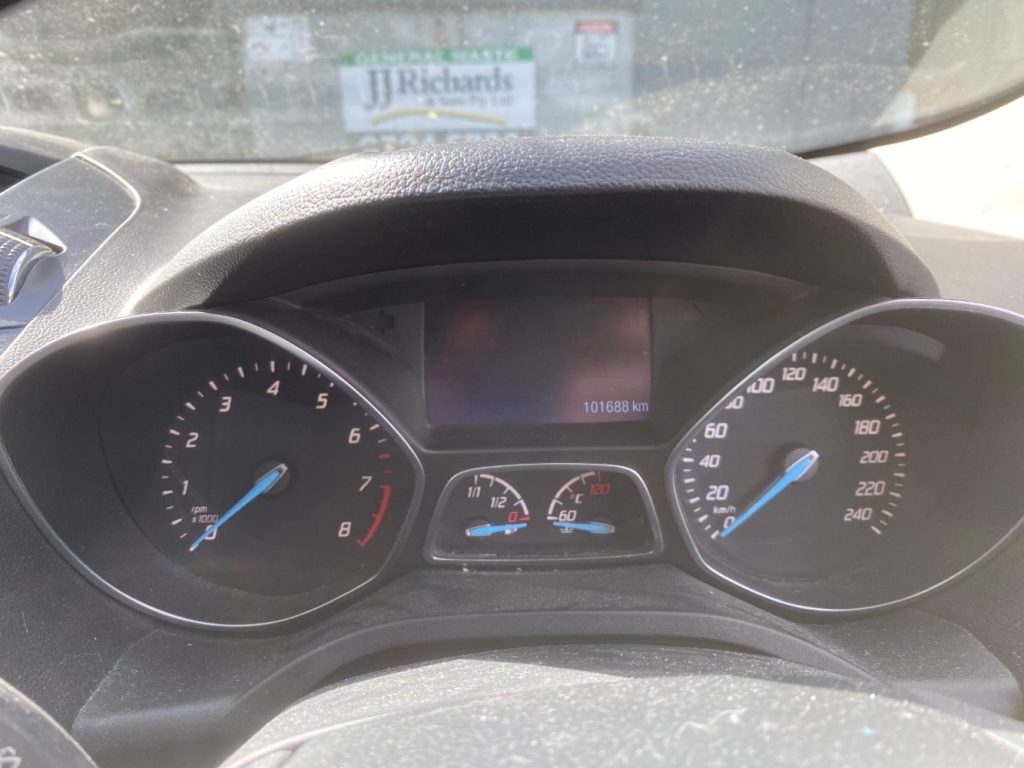 Car Wreckers - Ford Kuga 2013 Silver Auto Petrol