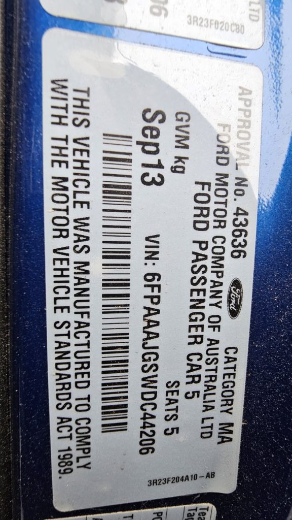 Car Wreckers - Ford Falcon 2013 Blue Auto Petrol