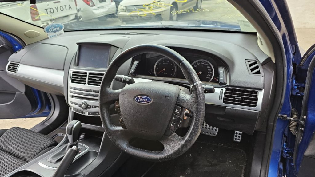 Car Wreckers - Ford Falcon 2013 Blue Auto Petrol