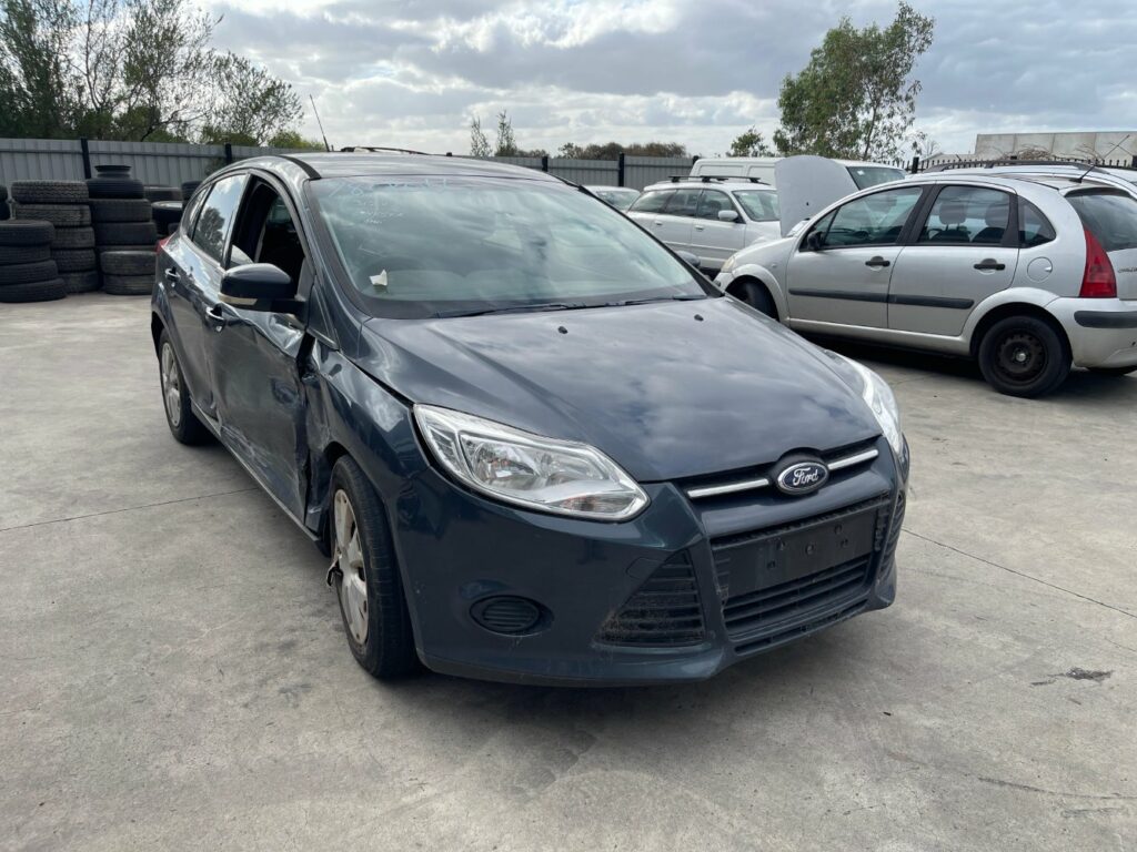 Car Wrecking - 2013 Ford Focus