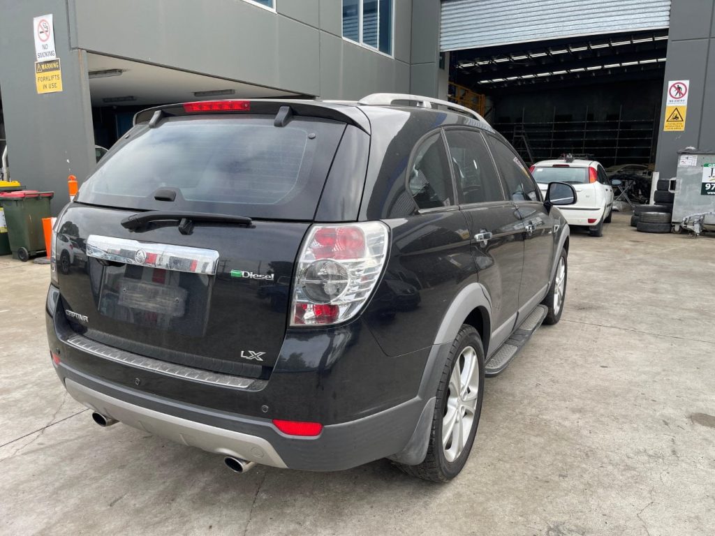 Holden Captiva 2013 5 CG Gen. II TD 2.2L Z 22 D1 Euro 5 DOHC 16v Turbo Diesel Direct Inj. 4cyl 135kW SUV AWD