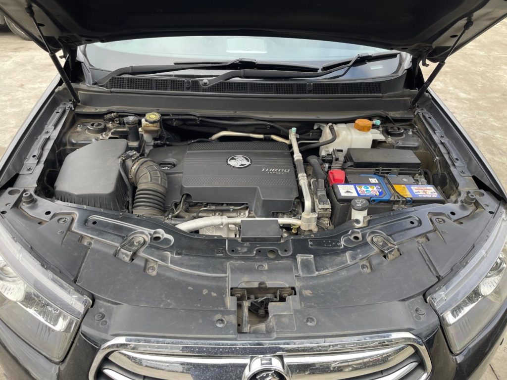 Holden Captiva 2013 5 CG Gen. II TD 2.2L Z 22 D1 Euro 5 DOHC 16v Turbo Diesel Direct Inj. 4cyl 135kW SUV AWD