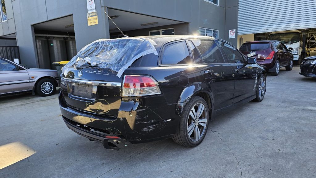 Car Wreckers - Holden Commodore Wagon 2013 Black Auto Petrol