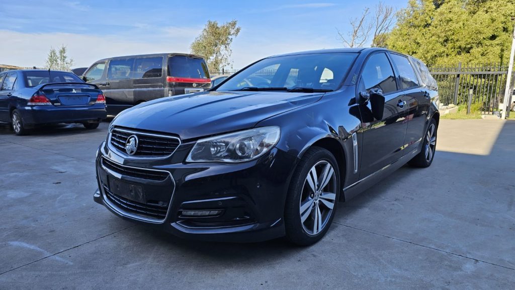 Car Wreckers - Holden Commodore Wagon 2013 Black Auto Petrol