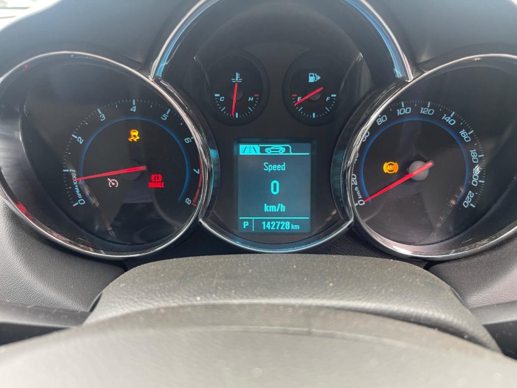 Car Wreckers - Holden Cruze 2013 Black Auto Petrol