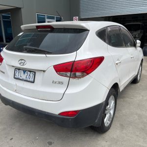 Car Wreckers - Hyundai ix35 2013 White Auto Petrol