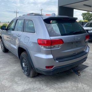 Car Wreckers - Jeep Grand Cherokee 2013 Silver Auto Petrol