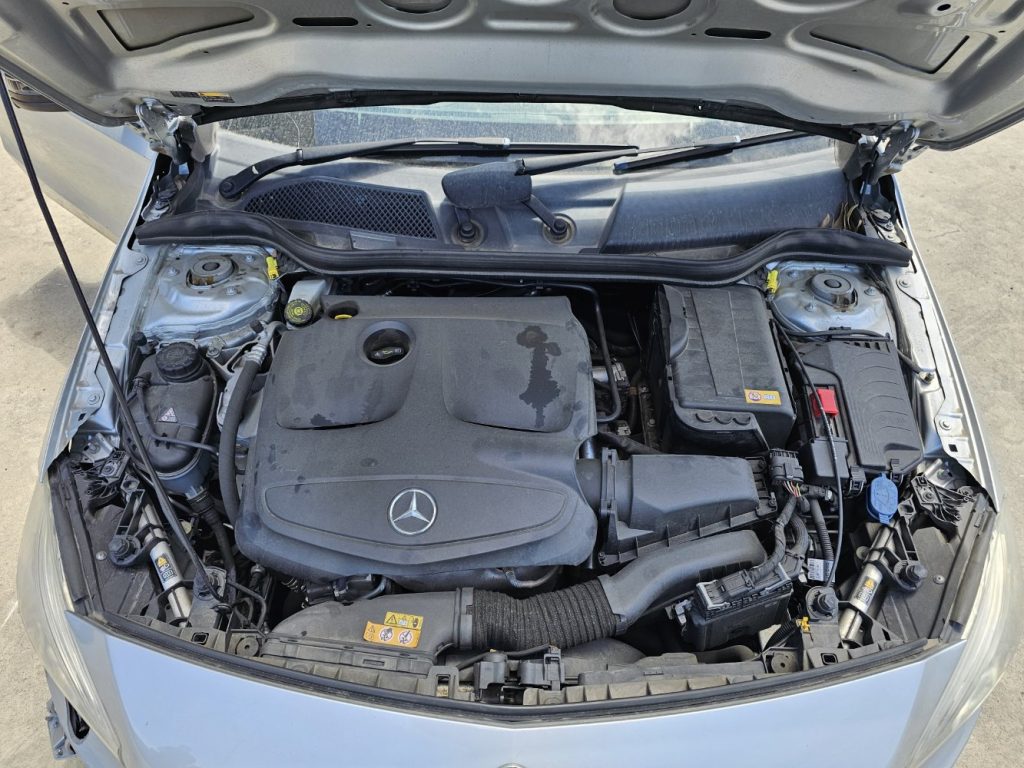 Car Wreckers - Mercedes A250 2013 Silver Auto Petrol