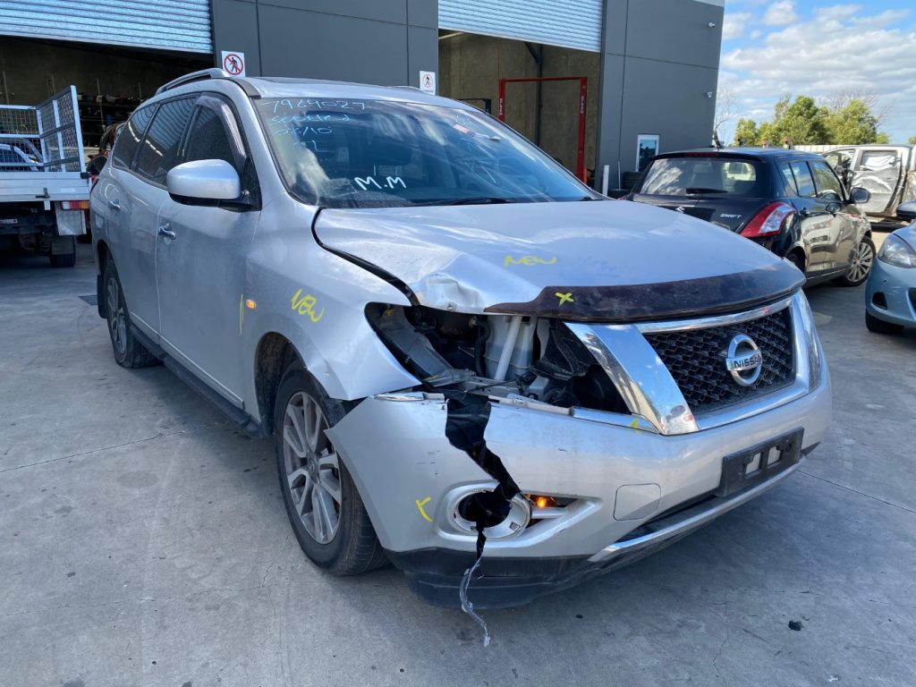 Car Wreckers - Nissan Pathfinder 2013 Silver Auto Petrol
