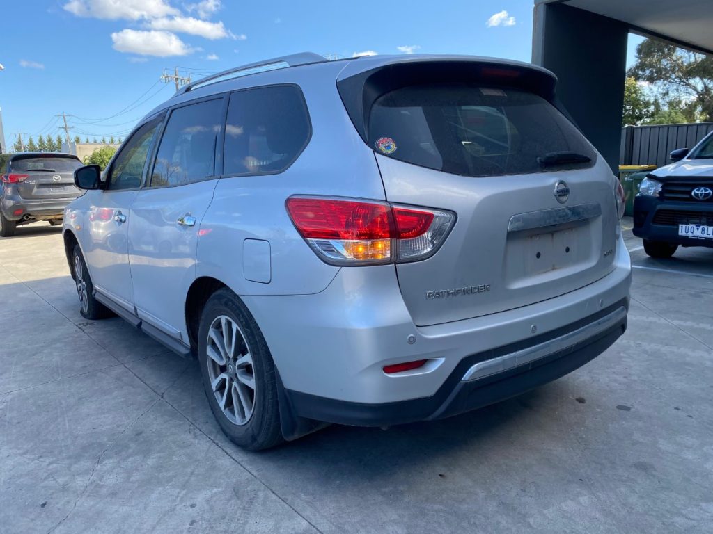 Car Wreckers - Nissan Pathfinder 2013 Silver Auto Petrol