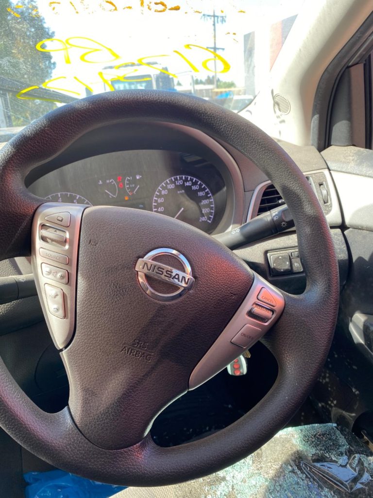 Car Wreckers - Nissan Pulsar 2013 Grey Auto Petrol