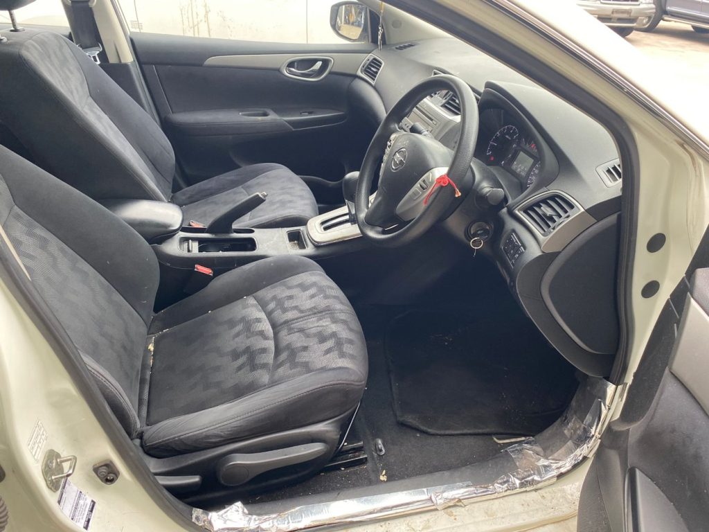 Car Wreckers - Nissan Pulsar 2013 White Auto Petrol