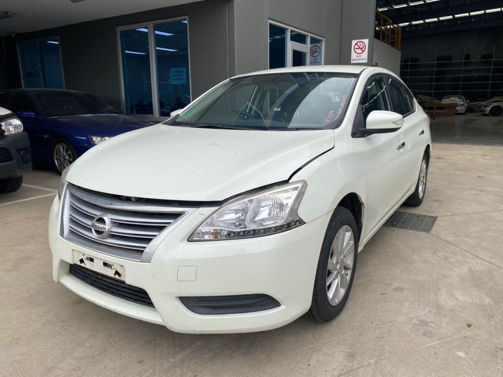 Car Wreckers - Nissan Pulsar 2013 White Auto Petrol