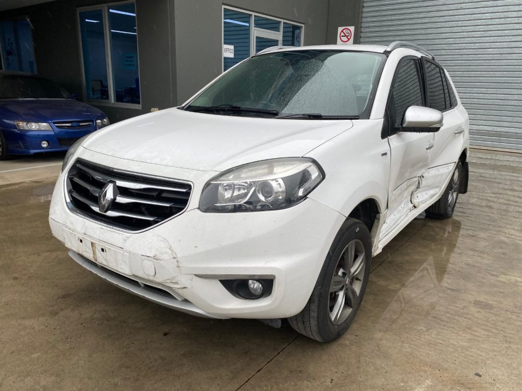 Car Wreckers - Renault Koleos 2013 White Auto