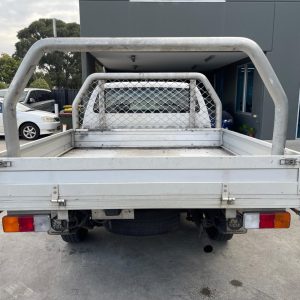 Car Wreckers - Toyota Hilux 2013 White Auto
