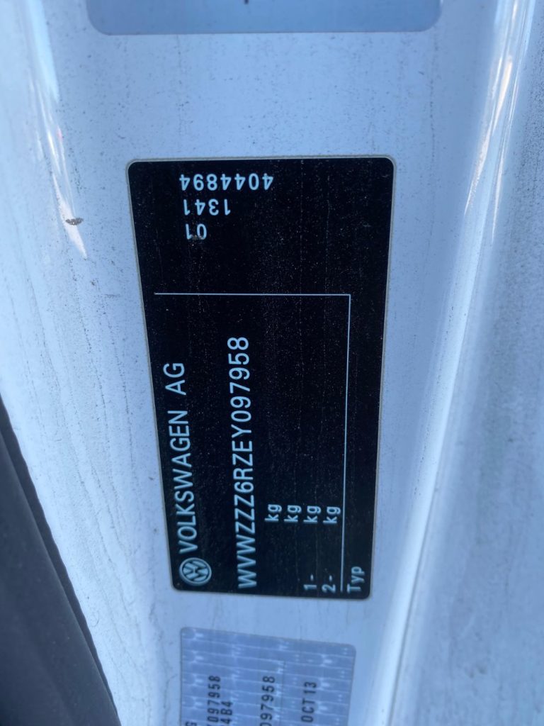 Car Wreckers - Volkswagen Polo 2013 White Auto Petrol