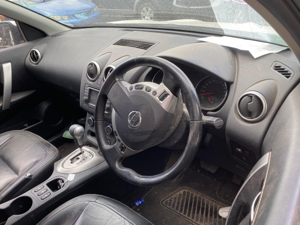 Car Wreckers - Nissan Dualis 2013 White Auto Petrol