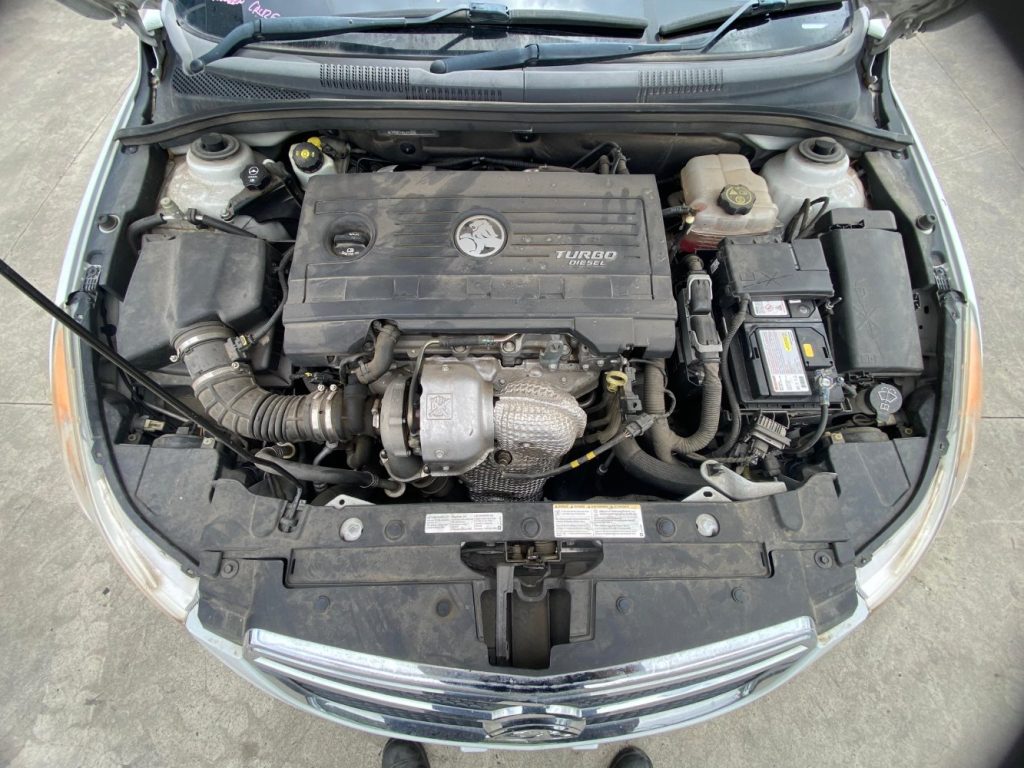 Car Wreckers - Holden Cruze 2014 White Auto Diesel