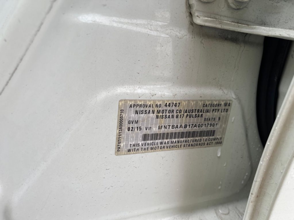 Car Wreckers - Nissan Pulsar 2014 White Auto