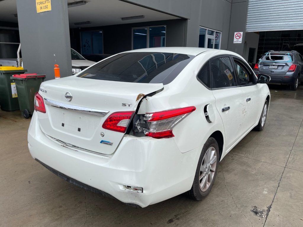 Car Wreckers - Nissan Pulsar 2014 White Auto
