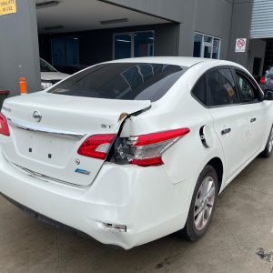 Car Wreckers - Nissan Pulsar 2014 White Auto