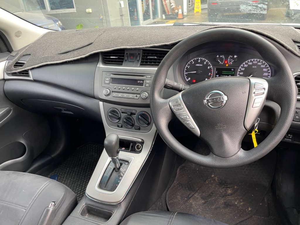 Car Wreckers - Nissan Pulsar 2014 White Auto