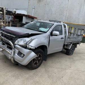 Car Wreckers - Isuzu D-Max 2014