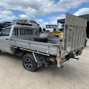 Car Wreckers - Isuzu D-Max 2014