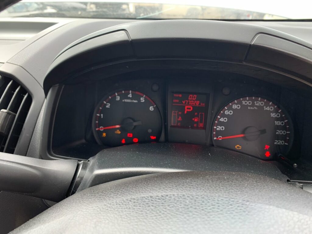 Car Wreckers - Isuzu D-Max 2014