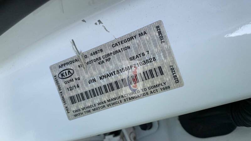 Car Wrecking - Kia Rondo 2014