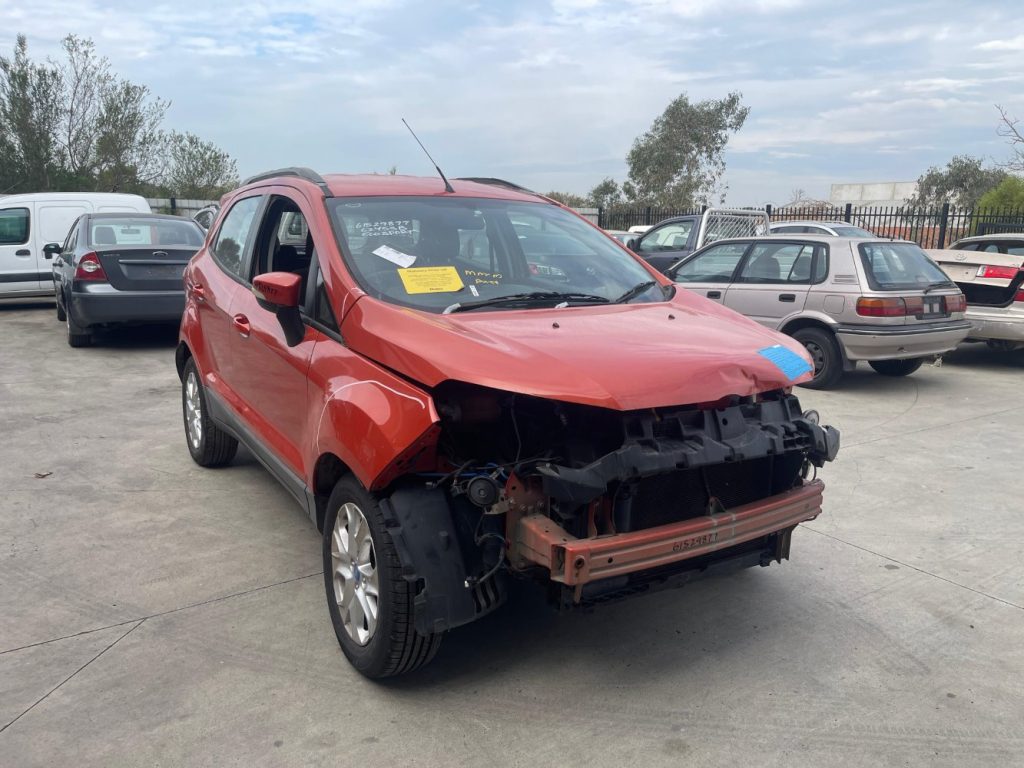Car Wreckers - Ford Ecosport 2015 Orange Auto