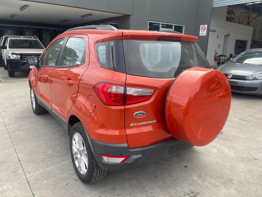 Car Wreckers - Ford Ecosport 2015 Orange Auto