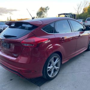 Car Wreckers - Ford Focus 2015 Red Auto