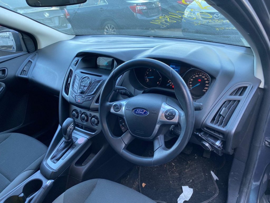 Ford Focus 2015 LW i 1.6L PNDA DOHC 16v Petrol 4cyl 92kW Hatchback FWD