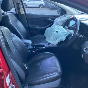 Car Wreckers - Ford Focus 2015 Red Auto